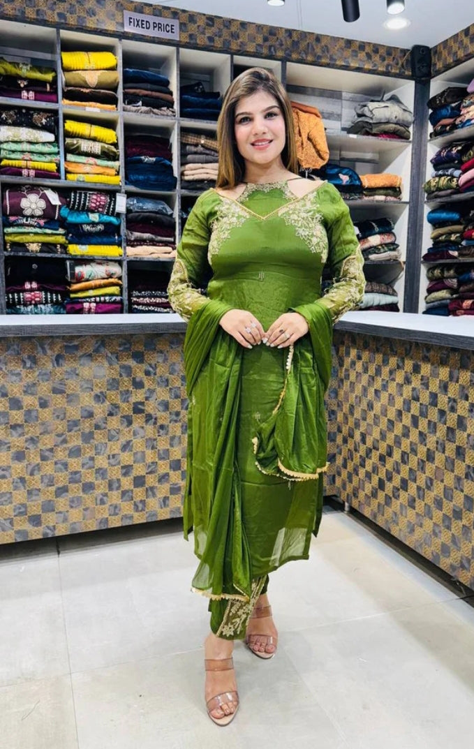 MEHENDI™ Royal Chinon Couture Collection